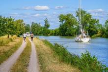 faire du velo sur le canal du midi
