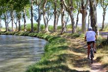 faire du velo sur le canal du midi